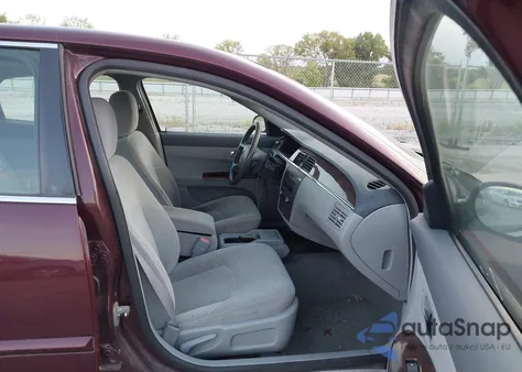 2007 Buick Lacrosse Cx z USA, uszkodzony, nr VIN 2G4WC582271240150